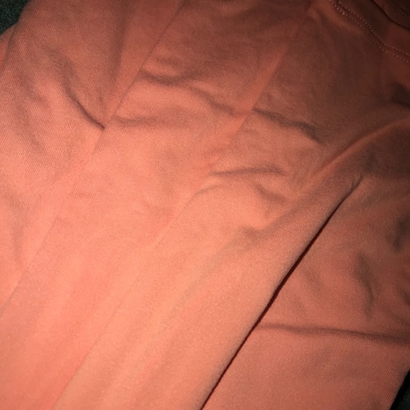 Peach Leggings - Picture 2 of 2